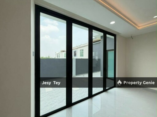 Austin Heights Double Storey Semi-D For Sales