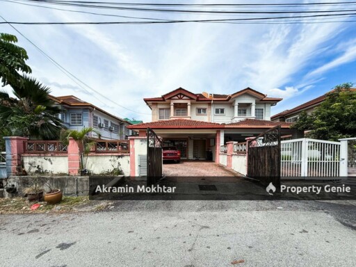 Double Storey Semi D Fully Extended Taman Pinggiran Putra, Seri Kembangan