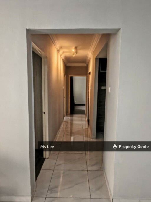 Venice Hill Condo @ Taman Puteri, Batu 9, Cheras-Fully Renovated Corner Unit