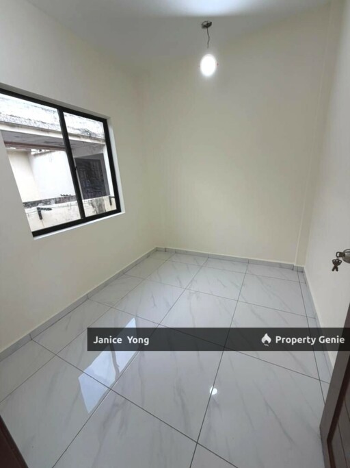 Setia Indah Flat