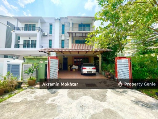 Freehold & Fully Renovated | 3 Storey Semi-D Taman Saujana Suria Kajang