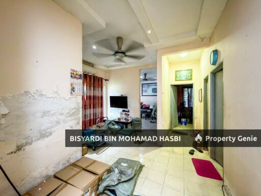 Renovated Semi-D Single Storey, Jalan Lombong Perak, Seksyen 29, Shah Alam.