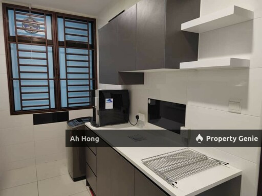Kemps / D Summit / 3bedroom / Fully Furnished / Good Condition