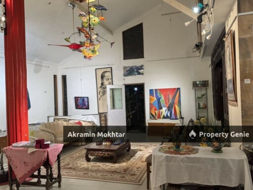 FREEHOLD, CORNER LOT & RENOVATED | TAMAN KELAB UKAY 2 STOREY BUNGALOW