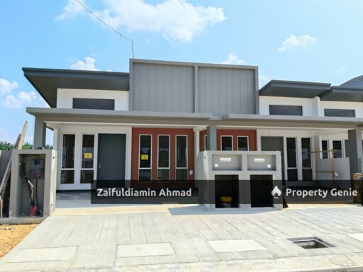 J3 Residence Terraced Home In Dengkil, Freehold 1040 Sqft