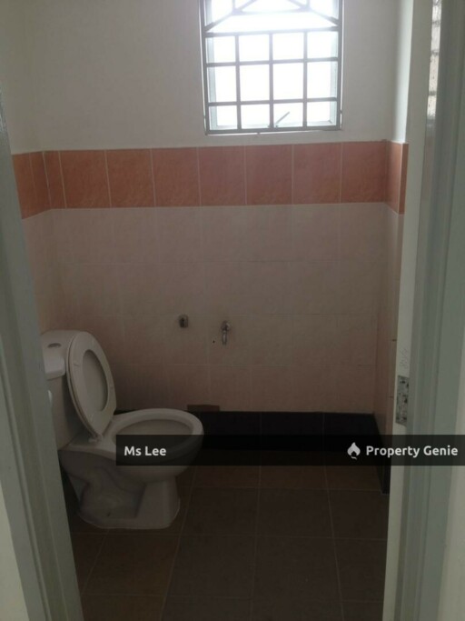 Bayu Villa Apartment @ Taman Bayu Perdana, Klang - Blok B Level 7 - Ready Now