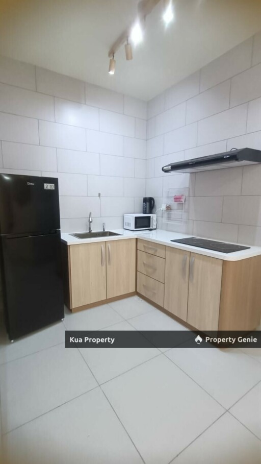 RENNA RESIDENCE @ THE NORTHBANK