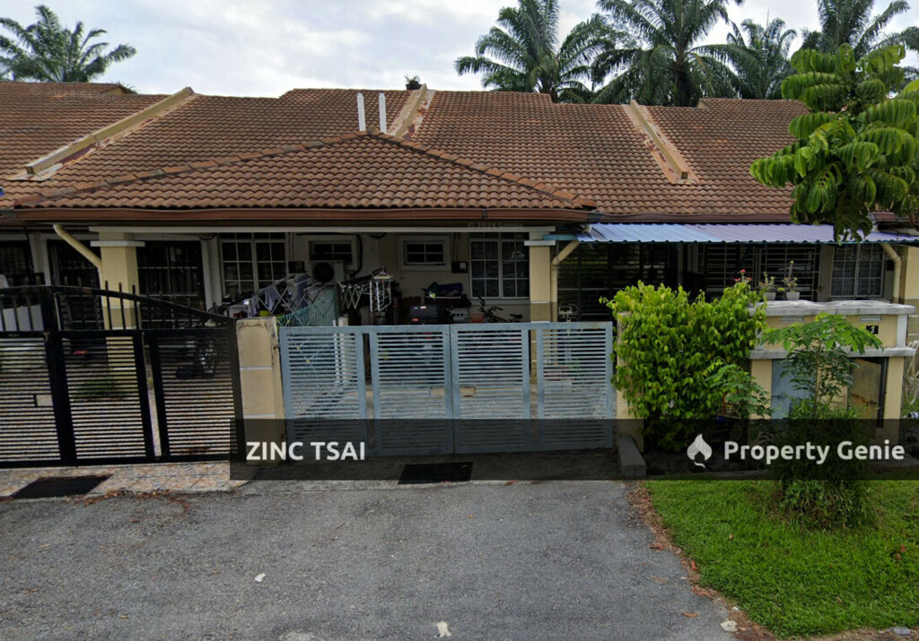 1 Storey Terrace @ Taman Ilmu {Save RM 119,100} 10 mins drive to UiTM Puncak Alam & local town centre