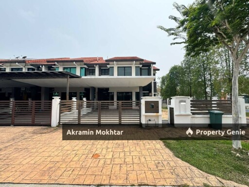 FREEHOLD & END LOT |  2 STOREY SUPERLINK HOUSE ILTIZAM ALAM SARI BANGI