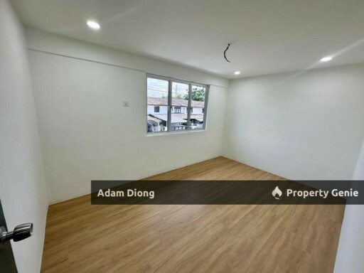 Jalan Bayan Taman Megah Ria Masai