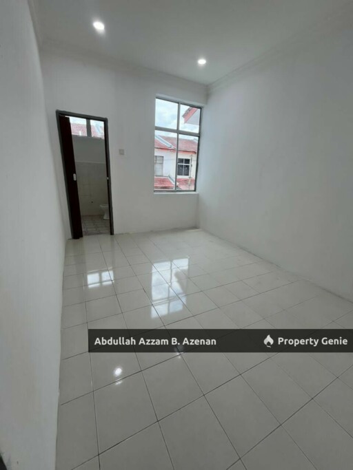 FULLY RENOVATED DOUBLE STORY TAMAN BATIK