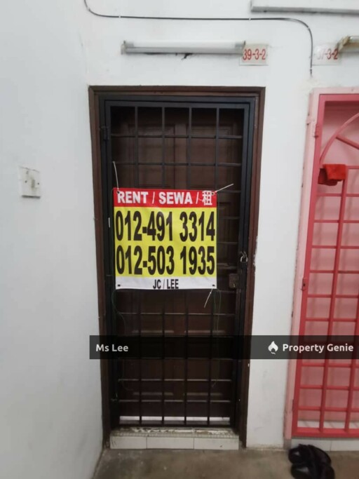 3rd Floor Shop Apartment @ Taman Sri Kuching, KL-Ready 30/9
