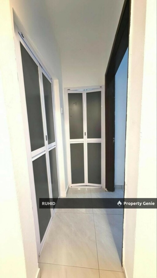 Fully Renovated Low Cost Flat at Bandar Seri Alam, Masai | 3 Beds 2 Baths | Freehold