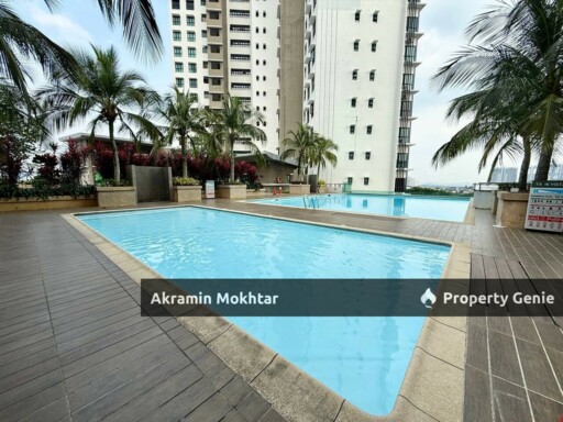 Freehold & 2 Parking | Tasik Vista Residen, Bandar Tun Hussein Onn, Cheras.