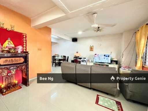 Taman Universiti / Jalan Kebangsaan / 2 Storey Terrace