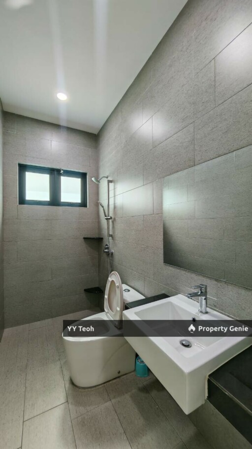 8 Residence Padang Temu Double Storey Semi D