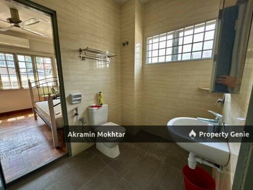 Double Storey Semi-D Seksyen 9, Shah Alam
