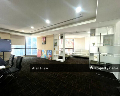 Menara HLX Furnished Office For Rent