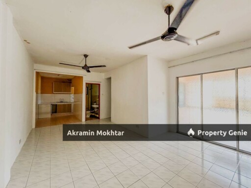 LEVEL 1, RENOVATED & 1 PARKING | Indah Condominium, Prima Damansara, Damansara Damai.