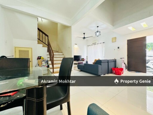 FREEHOLD & GOOD CONDITIONS | Double Storey, Taman Pingiran Subang, USJ 2 Subang Jaya