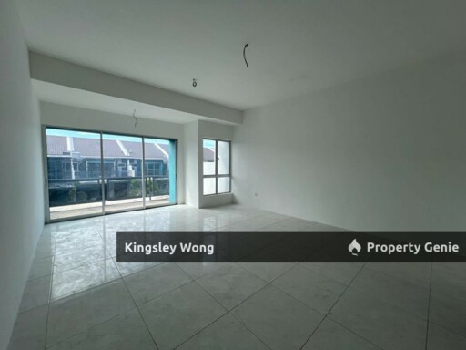 Mosey Hill Lahat Double Storey Terrace House Brand New Gated Guarded Good Condition