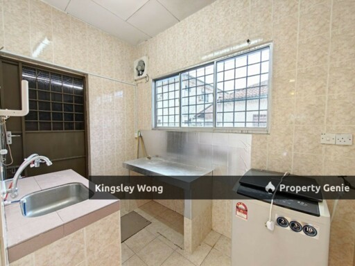 Pengkalan Single Storey Inter Corner Terrace House Facing Field Near Mall