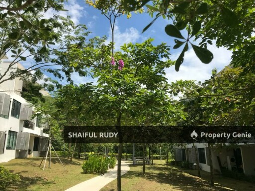 Cahaya SPK Gem: Spacious Townhouse with Premium Features!