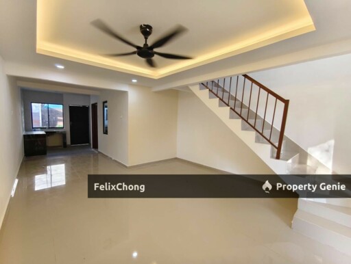 Simpang Renggam 2 Sty Low Cost,Jalan Berlian,Johor Bahru,Renovated