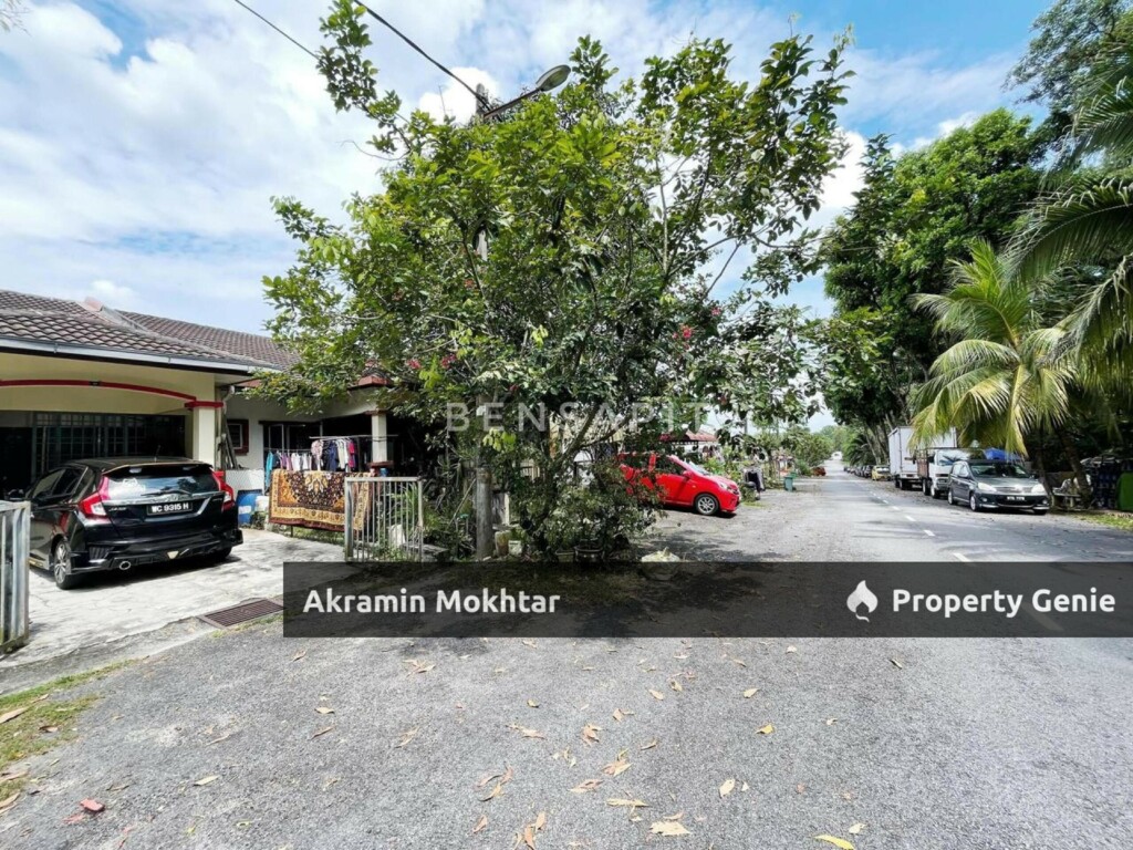 FACING OPEN SINGLE CORNER LOT TAMAN LESTARI PUTRA (LEP) SERI KEMBANGAN