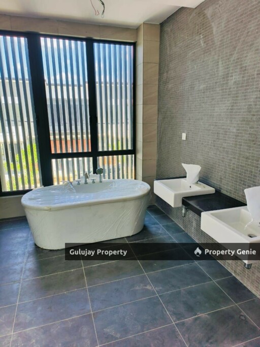 2 Storey Semi D At Country Villa Phase 5 Ayer Keroh For Sales