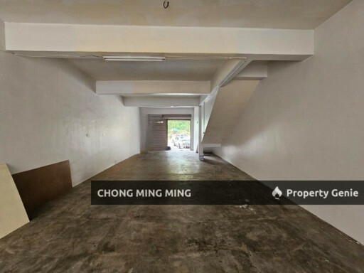 Double Storey Shoplot @ Pusat Bandar Senawang for Sale