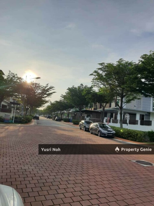 Double Storey Bungalow  Casa Idaman, Setia Alam