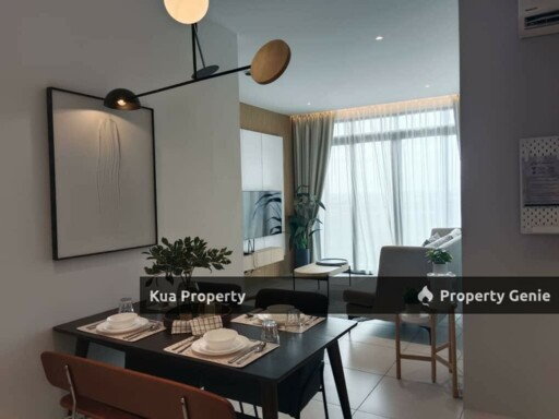 For Sale! Condominium @ Royal Richmond Gold