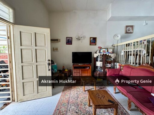 Facing Open Double Storey Terrace, Taman Bukit Cheras