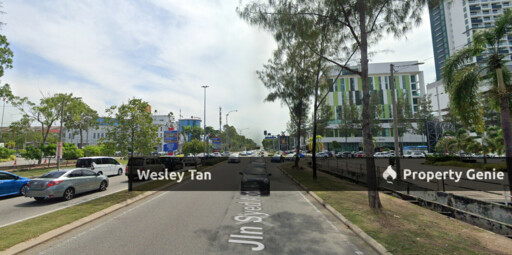 Kota Laksamana Hotel For Rent Facing Main Road. 5 mins to Jonker Street