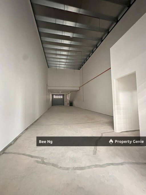 Taman Industry Jaya/1.5 Storey Terrace Factory/Unblock View/Brand New