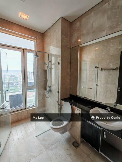 The Pearl @ KLCC - 50m to MRT Conlay