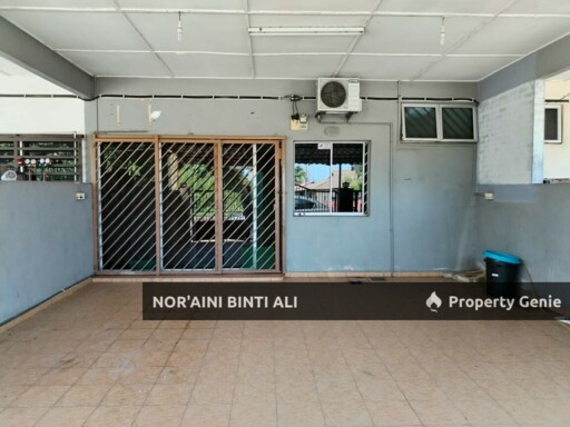 TERES SETINGKAT (EXTENDED) UNTUK DIJUAL.   📍Chengal Lempong, Kuantan  HARGA TAWARAN : RM 275,000 (nego)