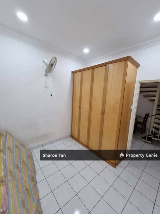 Single Storey Terrace House Tmn Molek JB Freehold Chinese Hot Area