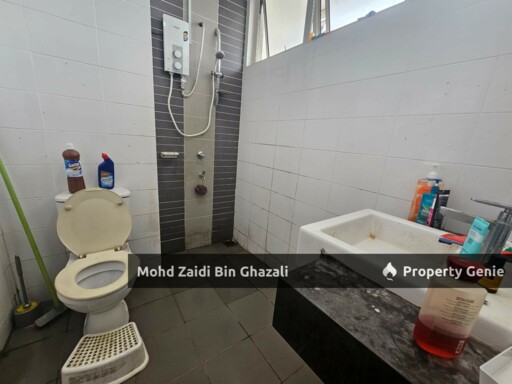 Two Storey Terrace Presint 11