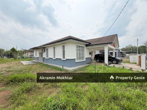 FREEHOLD, PARTIALLY FURNISHED & TANAH LUAS 107×80 | 1 Storey Bungalow, Mahkota Hills, Seksyen 18 Bandar Tasik Senangin, Lenggeng