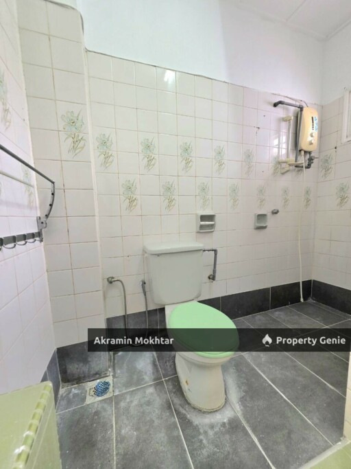 Freehold, Renovated & Extended | Double Storey Superlink USJ 9 Subang Jaya