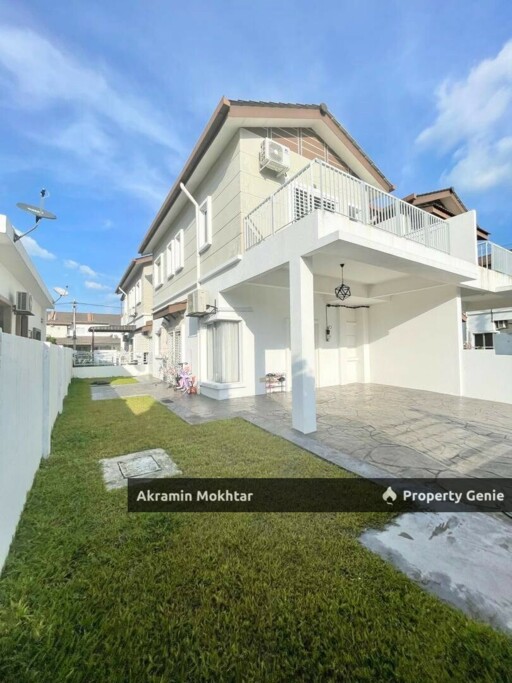 RENOVATED 2 Storey SEMI-D Cluster Taman Desiran Bayu Puchong
