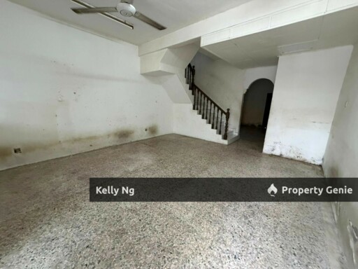 Double Sty House At Klang Utama For Rent