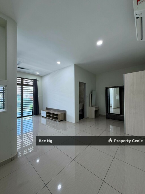 Puteri Park / Puteri Wangsa / Ulu Tiram / 2 Storey Terrace 24x80 / G&G