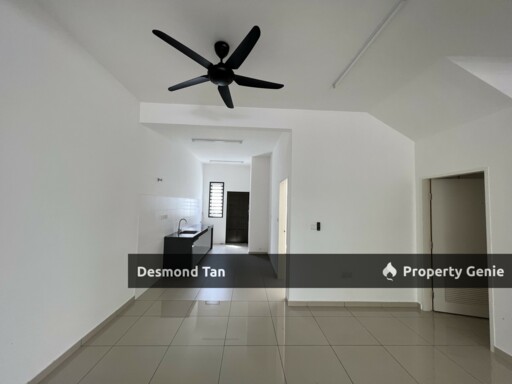 2 Storey Tiara Sendayan, Labu, Eka Heights (Facing No House, Renovated & Full Loan)
