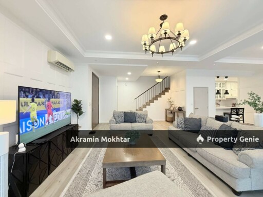 FULLY RENOVATED & PARTIALLY FURNISHED |  GAMUDA 25.7  Lucent Residence @ Twentyfive.7 Two storey Semi D Corner Lot (Cul De Sac)