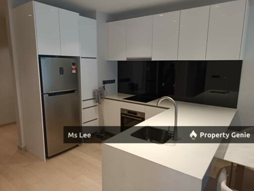 Star Residences Two @ KLCC - Near LRT & KLCC, level 35, Ready unit