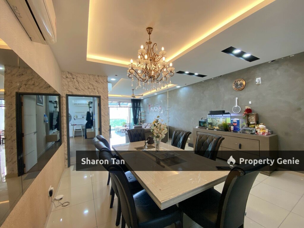 Luxury Marina Residence 3 Bedroom Apartment, Bayu Puteri 5 min to Ciq