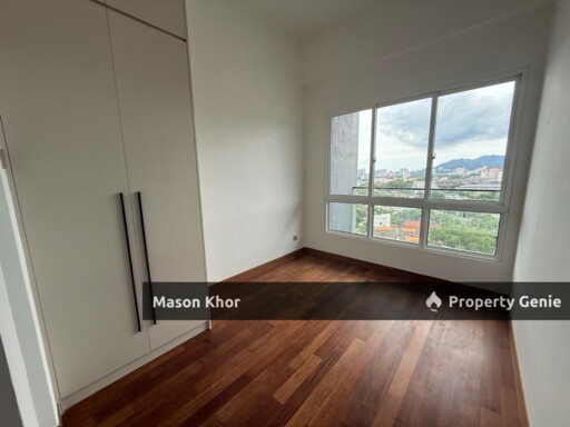 CODRINGTON RESIDENCE CONDO MIDDLE FLOOR 1512sf ORIGINAL UNIT GEORGETOWN